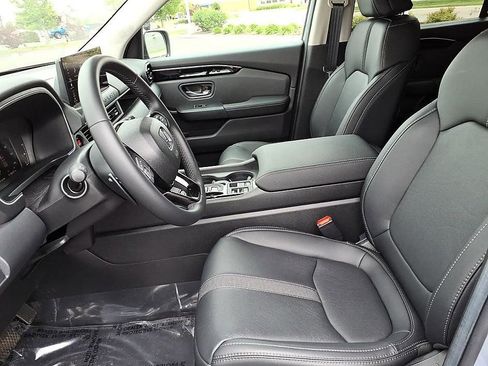 Certified 2026 Honda Passport RTL image 15