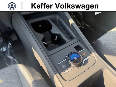 New 2026 Volkswagen Tiguan S FWD image 21