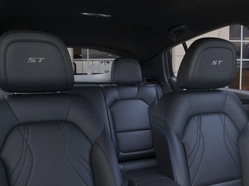 New 2026 Buick Envista Sport Touring image 24