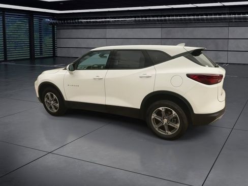 Used 2023 Chevrolet Blazer LT w/ Driver Confidence Package FWD image 6