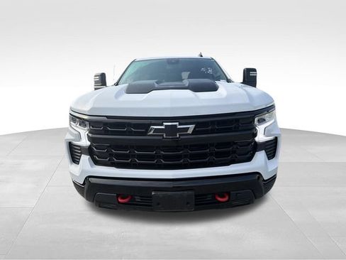 Used 2024 Chevrolet Silverado 1500 LT Trail Boss w/ Convenience Package II AWD/4WD image 29