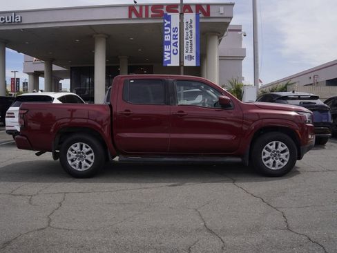 Certified 2023 Nissan Frontier SV w/ SV Convenience Package RWD image 3