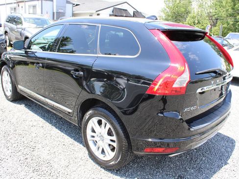 Used 2016 Volvo XC60 T5 Premier image 9