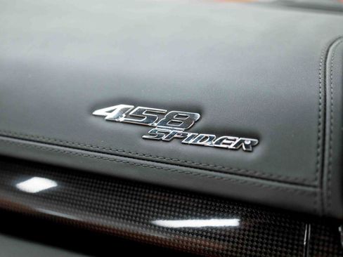 Used 2013 Ferrari 458 Spider RWD image 58