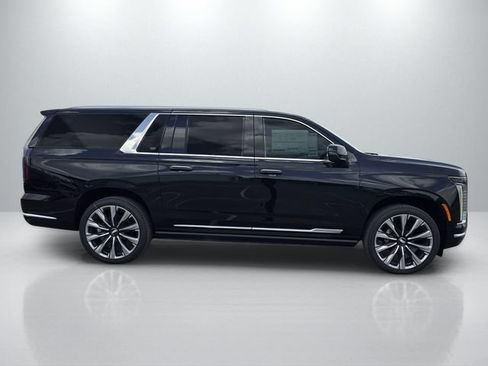 New 2026 Cadillac Escalade ESV Platinum Luxury AWD/4WD image 4