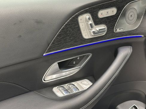 Certified 2025 Mercedes-Benz GLE 350 4MATIC image 11