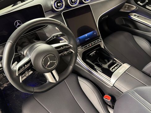 Used 2026 Mercedes-Benz CLE 300 4MATIC Cabriolet image 10