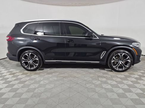 Used 2022 BMW X5 sDrive40i w/ Premium Package RWD image 2