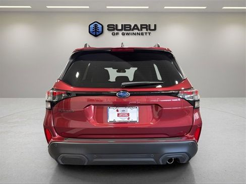 Used 2025 Subaru Forester Limited w/ Popular Package #2 image 4