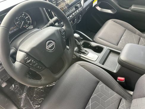 New 2026 Nissan Frontier SV image 9