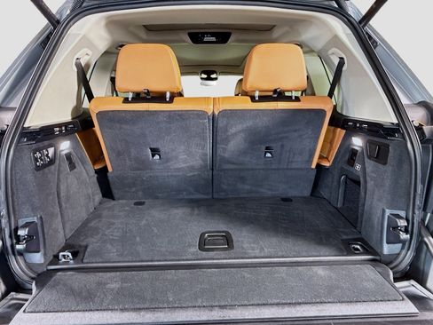 Used 2023 BMW X7 xDrive40i w/ Premium Package image 35