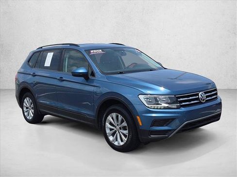 Used 2019 Volkswagen Tiguan S w/ Driver Assistance Package FWD image 3