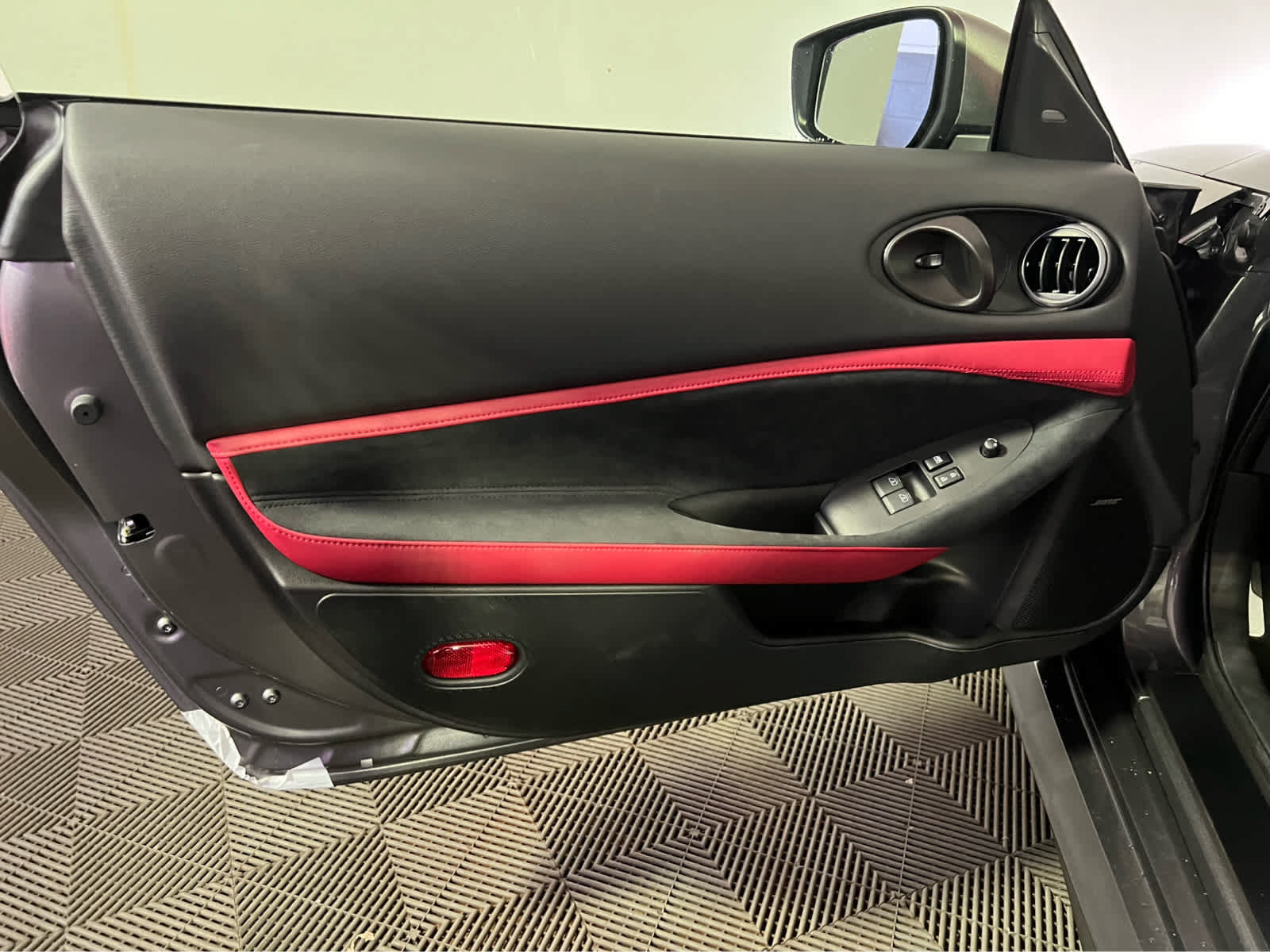 New 2027 Nissan Z Performance RWD image 13
