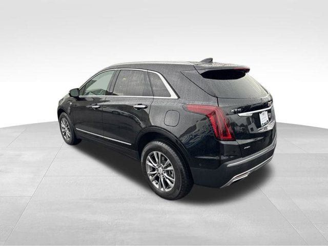 Used 2023 Cadillac XT5 Premium Luxury w/ Technology Package AWD/4WD image 6