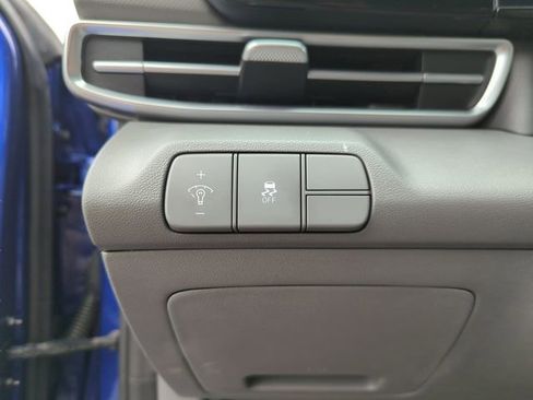 Used 2024 Hyundai Elantra SEL image 38