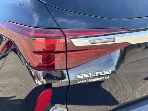 Used 2021 Kia Seltos S image 11