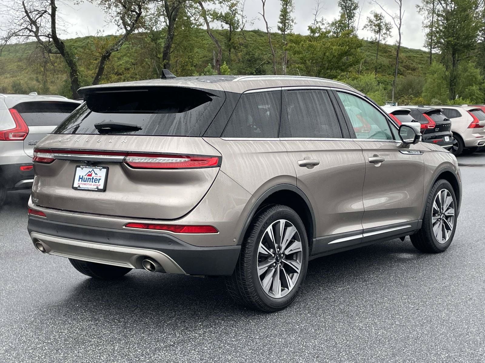 Used 2020 Lincoln Corsair Reserve FWD image 28