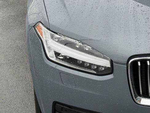 Used 2022 Volvo XC90 T6 Momentum w/ Climate Package image 14