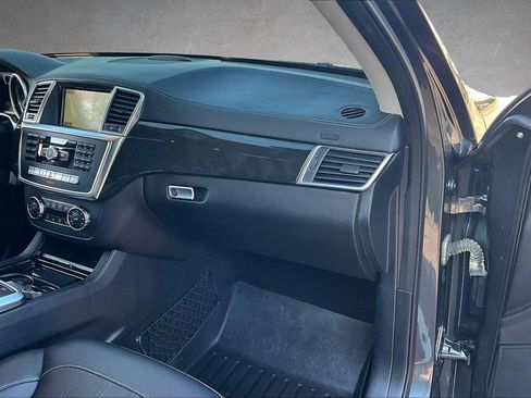 Used 2016 Mercedes-Benz GL 320 BlueTEC 4MATIC image 26