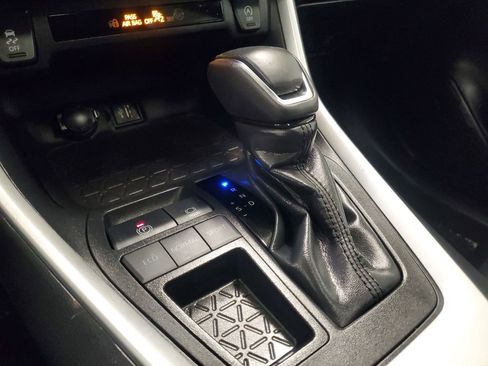 Certified 2024 Toyota RAV4 XLE Premium image 30