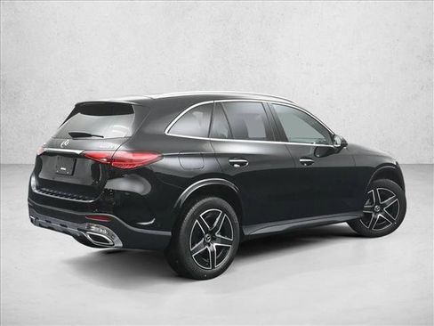 New 2026 Mercedes-Benz GLC 300 4MATIC image 2