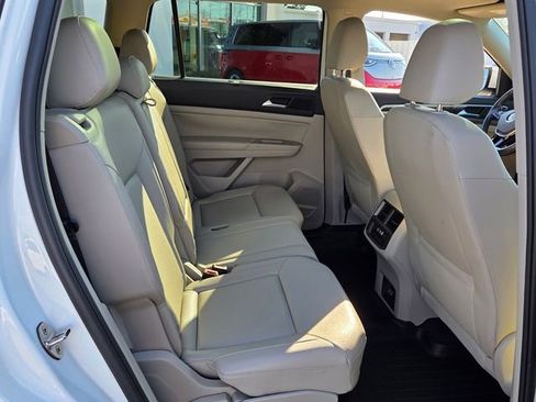 Used 2020 Volkswagen Atlas SEL image 18