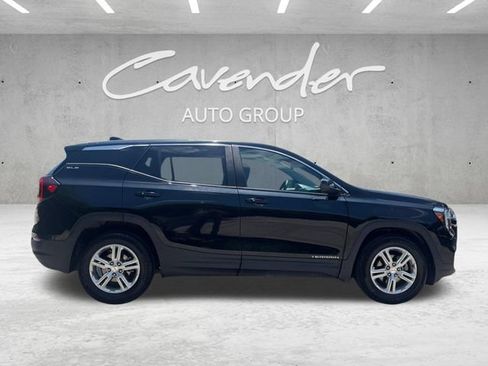 Used 2024 GMC Terrain SLE FWD image 21