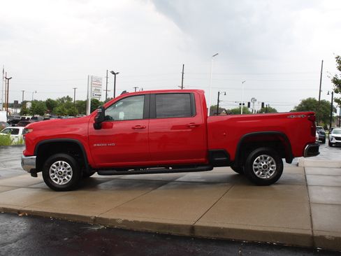 New 2026 Chevrolet Silverado 2500 LT w/ Convenience Package AWD/4WD image 6