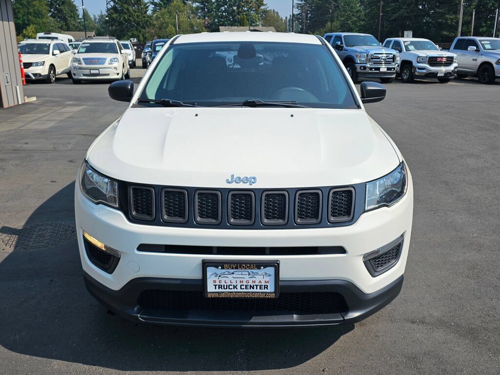 Used 2018 Jeep Compass Sport FWD image 2