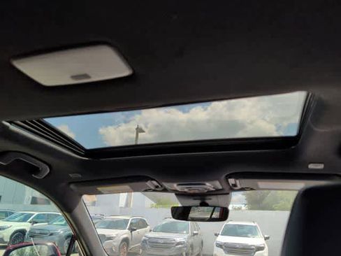 Used 2023 Toyota Corolla Cross XSE w/ Convenience Package AWD/4WD image 20