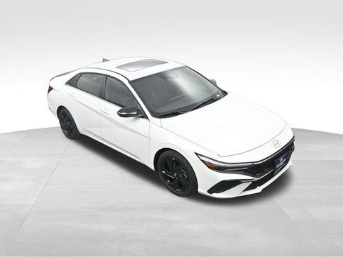 New 2026 Hyundai Elantra SEL Sport Premium FWD image 22