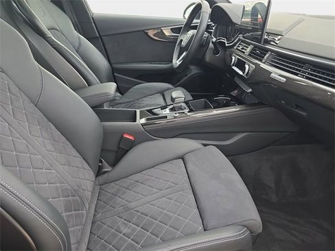 Used 2023 Audi S4 Prestige w/ Prestige Package image 12
