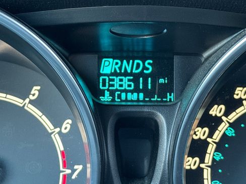 Used 2016 Ford Fiesta Titanium image 25