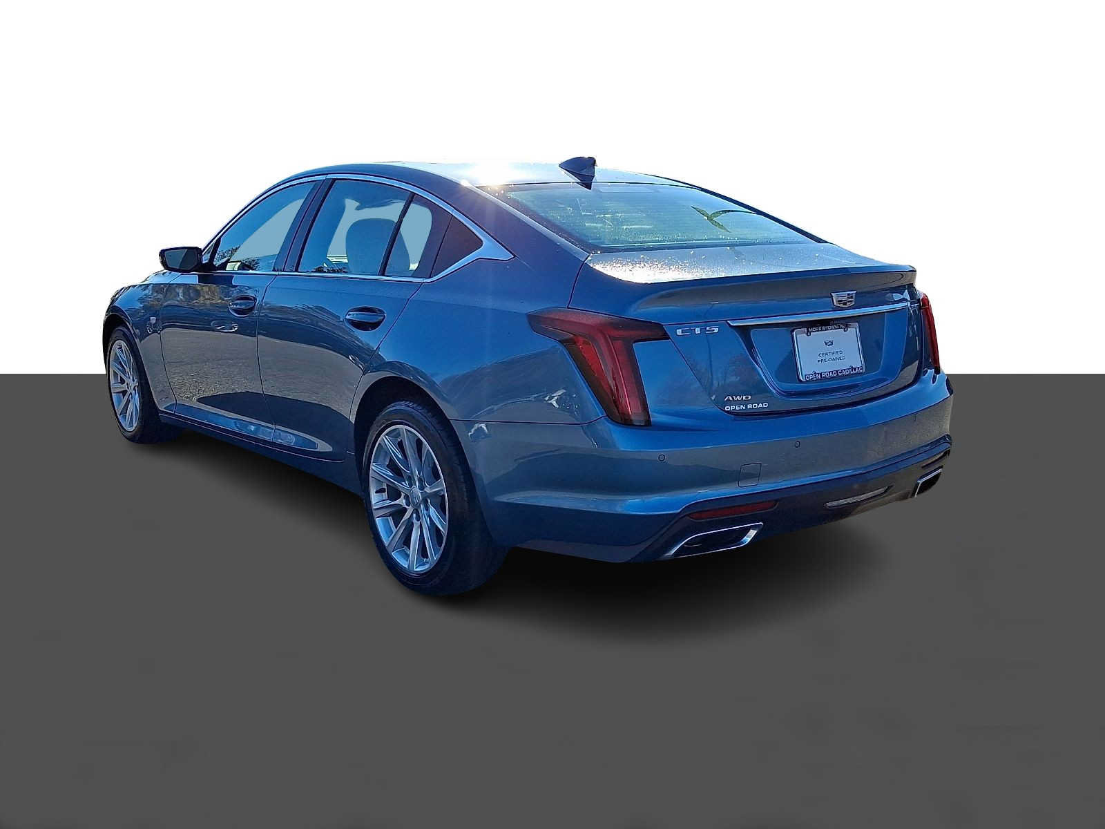 Used 2023 Cadillac CT5 Luxury w/ Sun And Sound Package AWD/4WD image 4