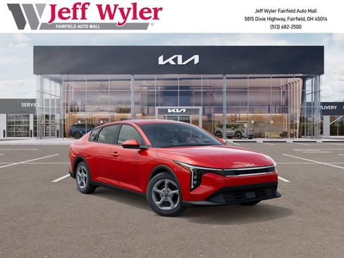 New 2025 Kia K4 LXS image 9