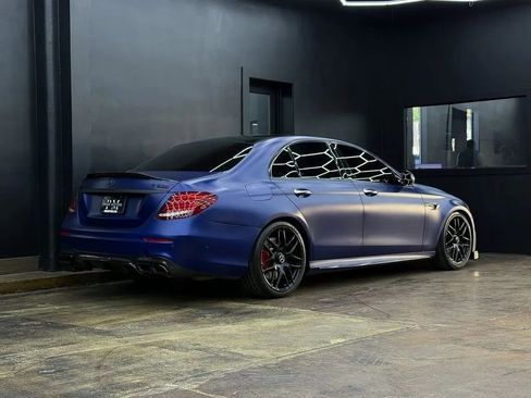 Used 2018 Mercedes-Benz E 63 AMG S image 7