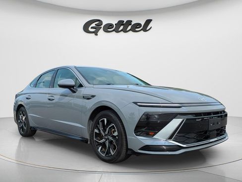 Certified 2024 Hyundai Sonata SEL FWD image 3