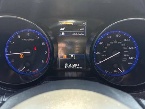 Used 2015 Subaru Legacy 2.5i Limited AWD/4WD image 18