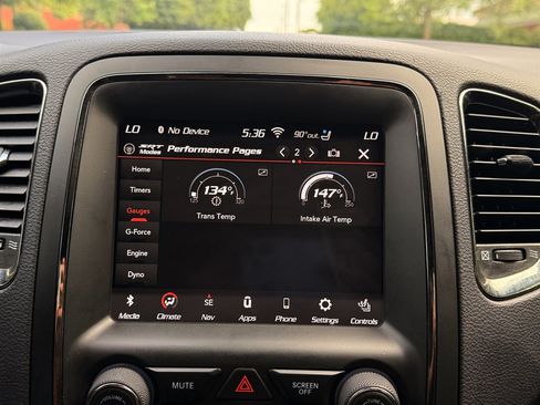 Used 2018 Dodge Durango SRT w/ Technology Group AWD/4WD image 30