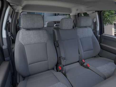 New 2025 Ford F250 XLT w/ 360-Degree Camera Package image 10