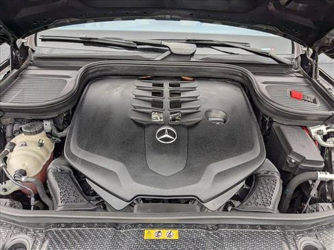 Certified 2023 Mercedes-Benz GLS 580 4MATIC image 26