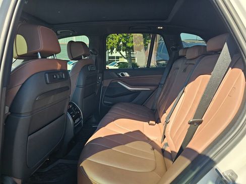 Used 2022 BMW X5 xDrive40i image 18