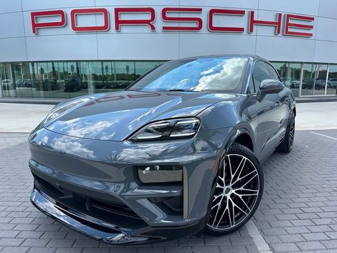 Used 2026 Porsche Macan Turbo Electric AWD/4WD image 1