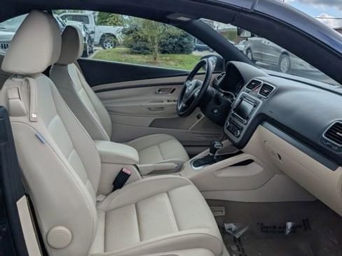 Used 2010 Volkswagen Eos Komfort image 15