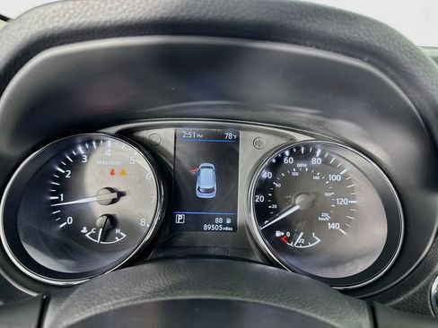 Used 2019 Nissan Rogue SL AWD/4WD image 17