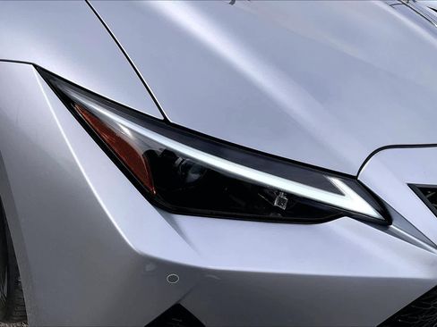 Used 2025 Lexus IS 350 F Sport w/ Navigation Package image 26