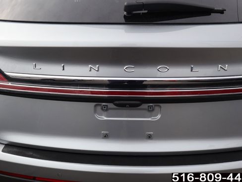 Used 2023 Lincoln Nautilus Reserve image 33