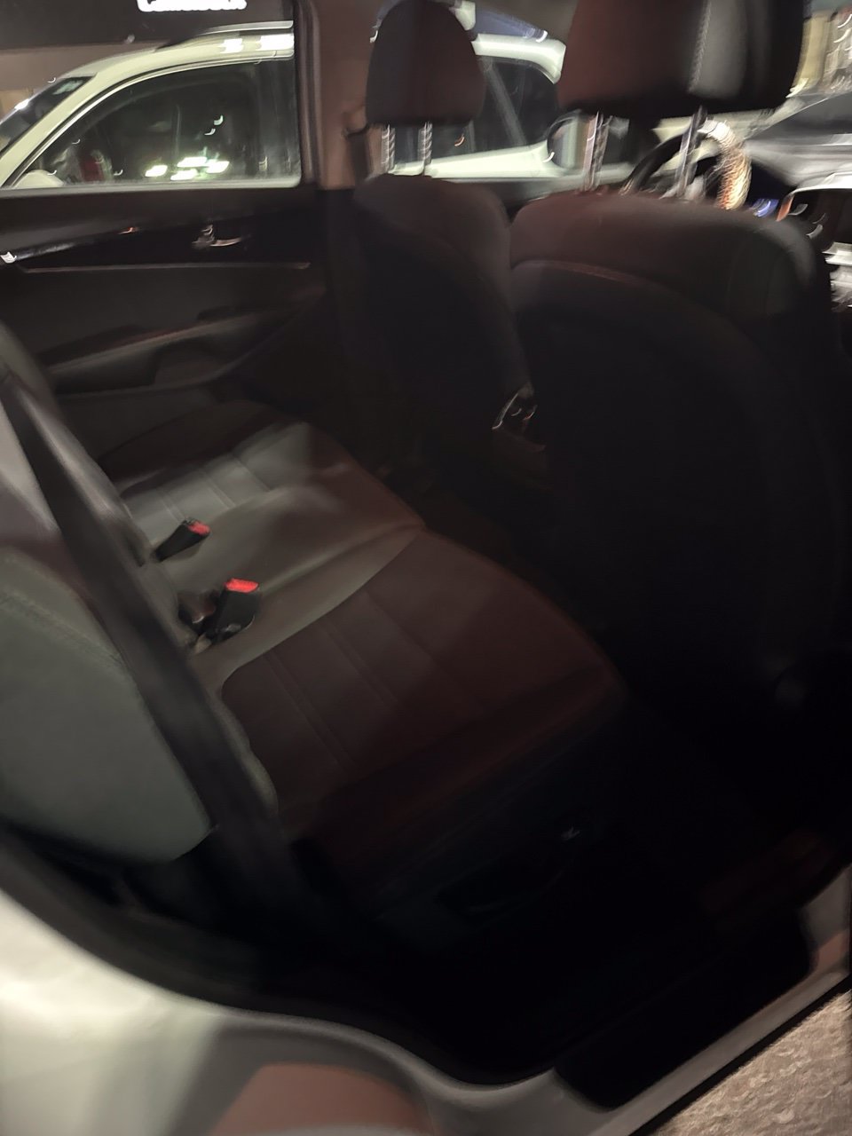 Used 2020 Kia Sorento LX AWD/4WD image 12