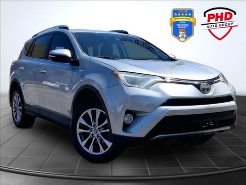Used 2017 Toyota RAV4 Limited FWD image 1
