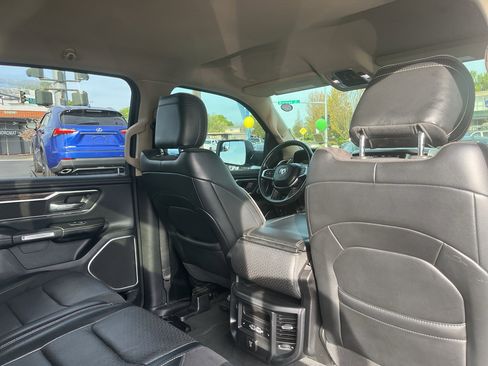 Used 2020 RAM 1500 Laramie AWD/4WD image 16